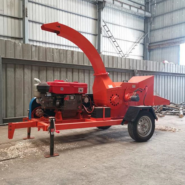 Mobile branch crusher