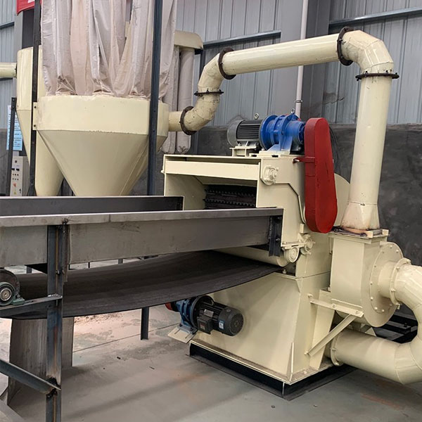 500 type wood crusher