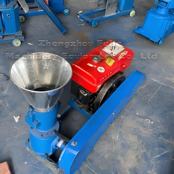 Diesel version feed pellet machine