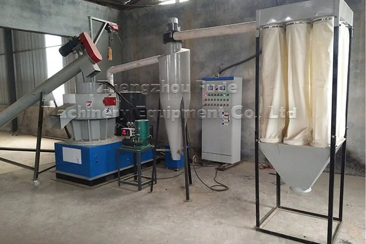 Biomass pellet machine