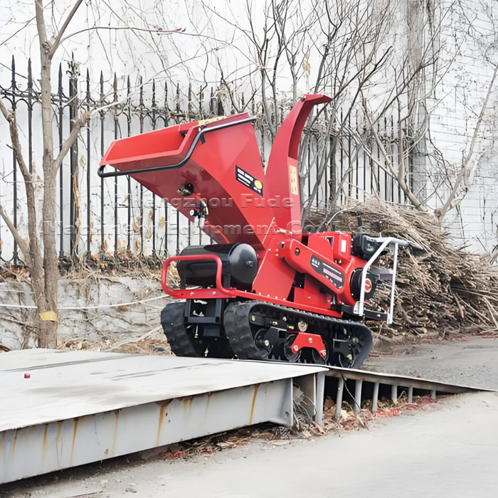 Small branch crusher